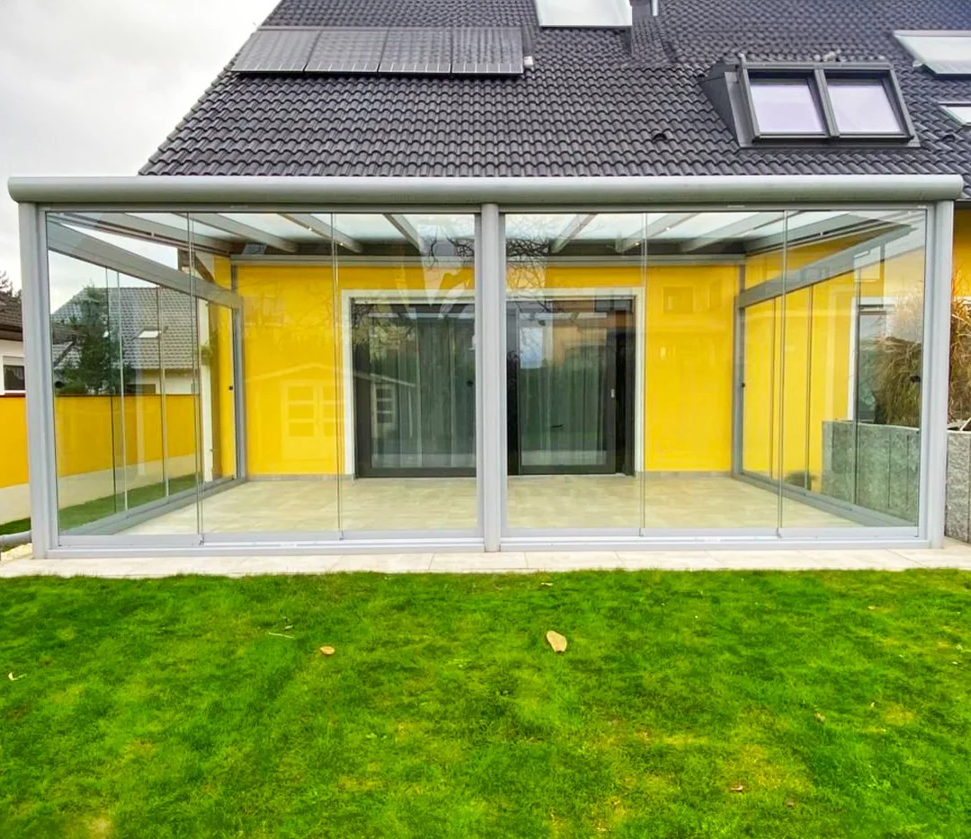 Kaltwintergarten Aluminium Grau mit Glasschiebeelementen Odenthal
