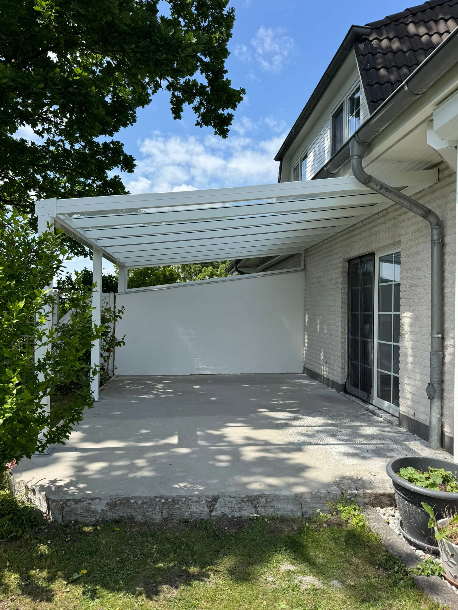 Terrassenüberdachung Aluminium Weiß in Bergisch Gladbach