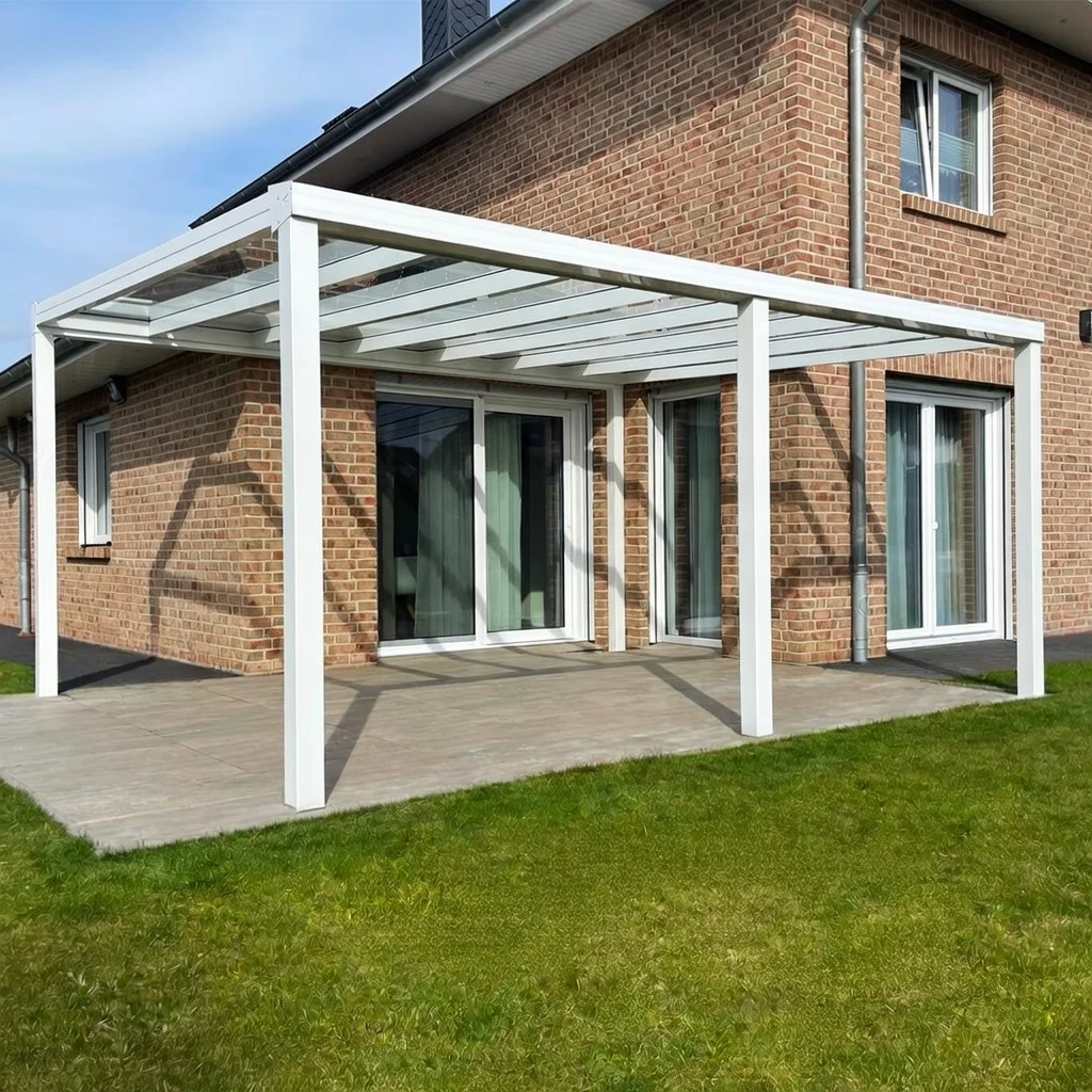 Terrassenüberdachung Aluminium Weiß mit Glas in Langenfeld