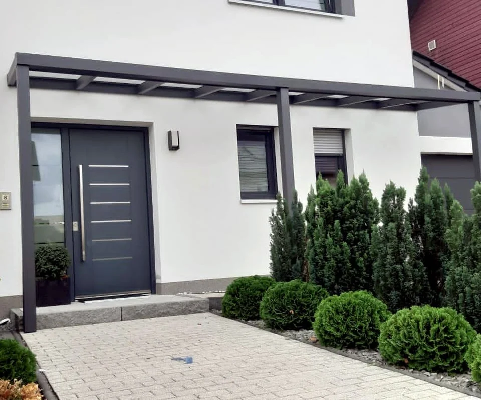 Vordach Aluminium breit Glasdach Hauseingangsfront Leverkusen